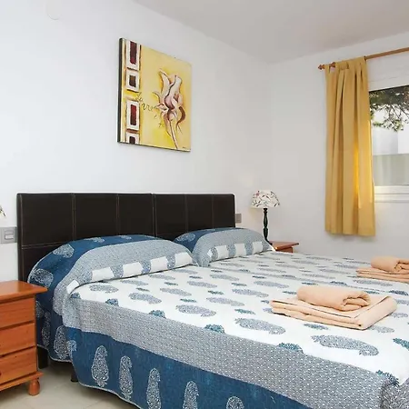 Puerto Del Carmen Sleeps 8 Pool Air Con Wifi Puerto del Carmen (Lanzarote)